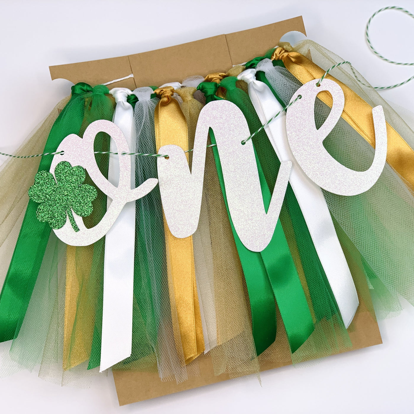 Lucky One St Patrick's Day First Birthday Theme. Green, White and Gold High Chair Tutu Skirt Banner GD