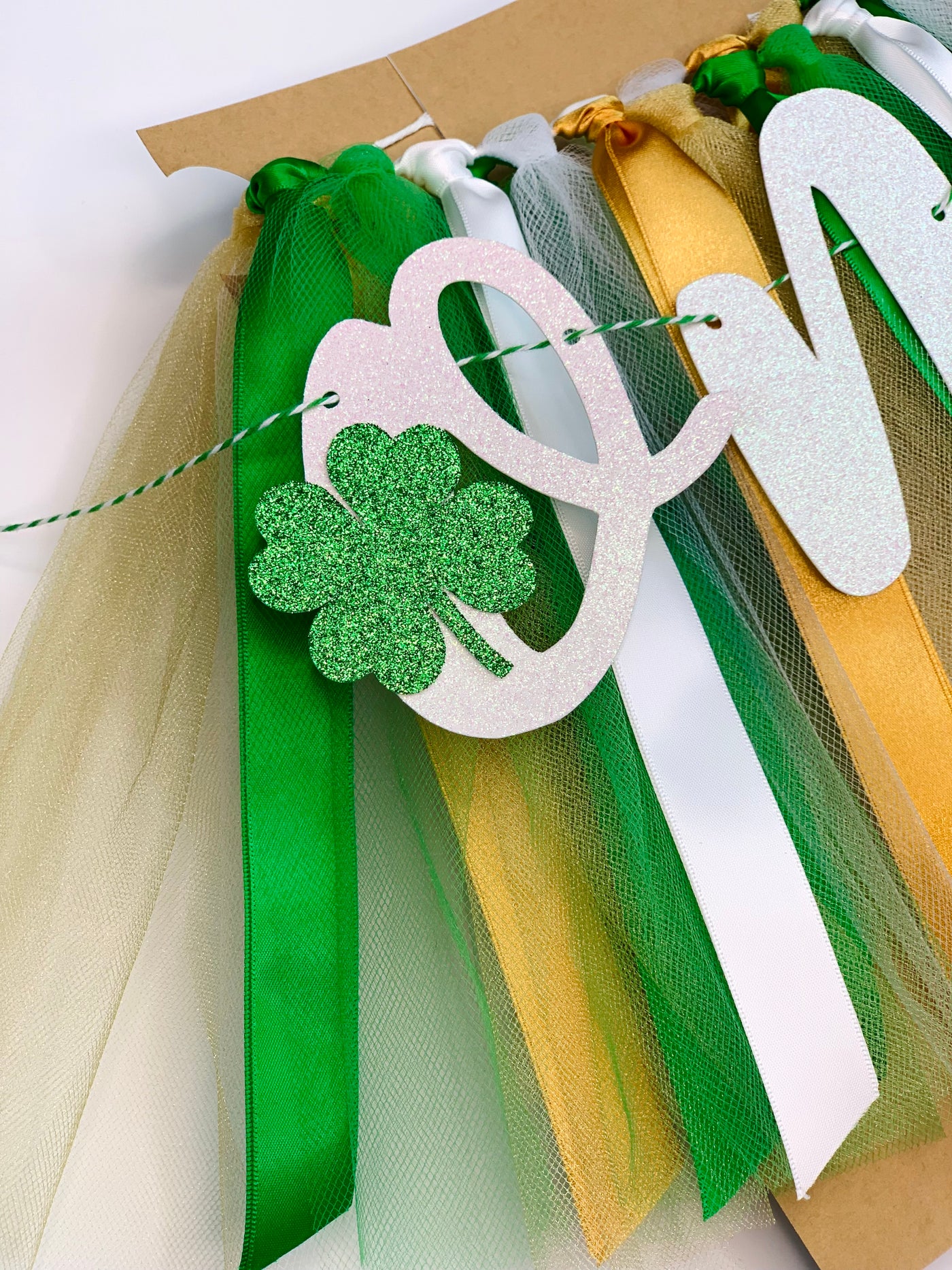 Lucky One St Patrick's Day First Birthday Theme. Green, White and Gold High Chair Tutu Skirt Banner GD